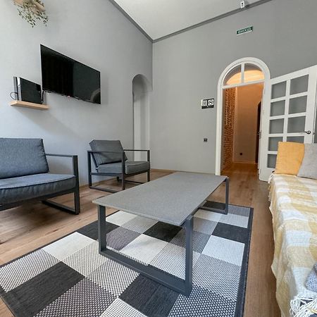 Apartments White Pearl Sadova Odessa Eksteriør bilde